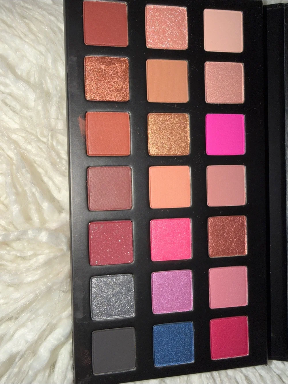 NEW AUTHENTIC Kylie Sipping Pretty Palette!